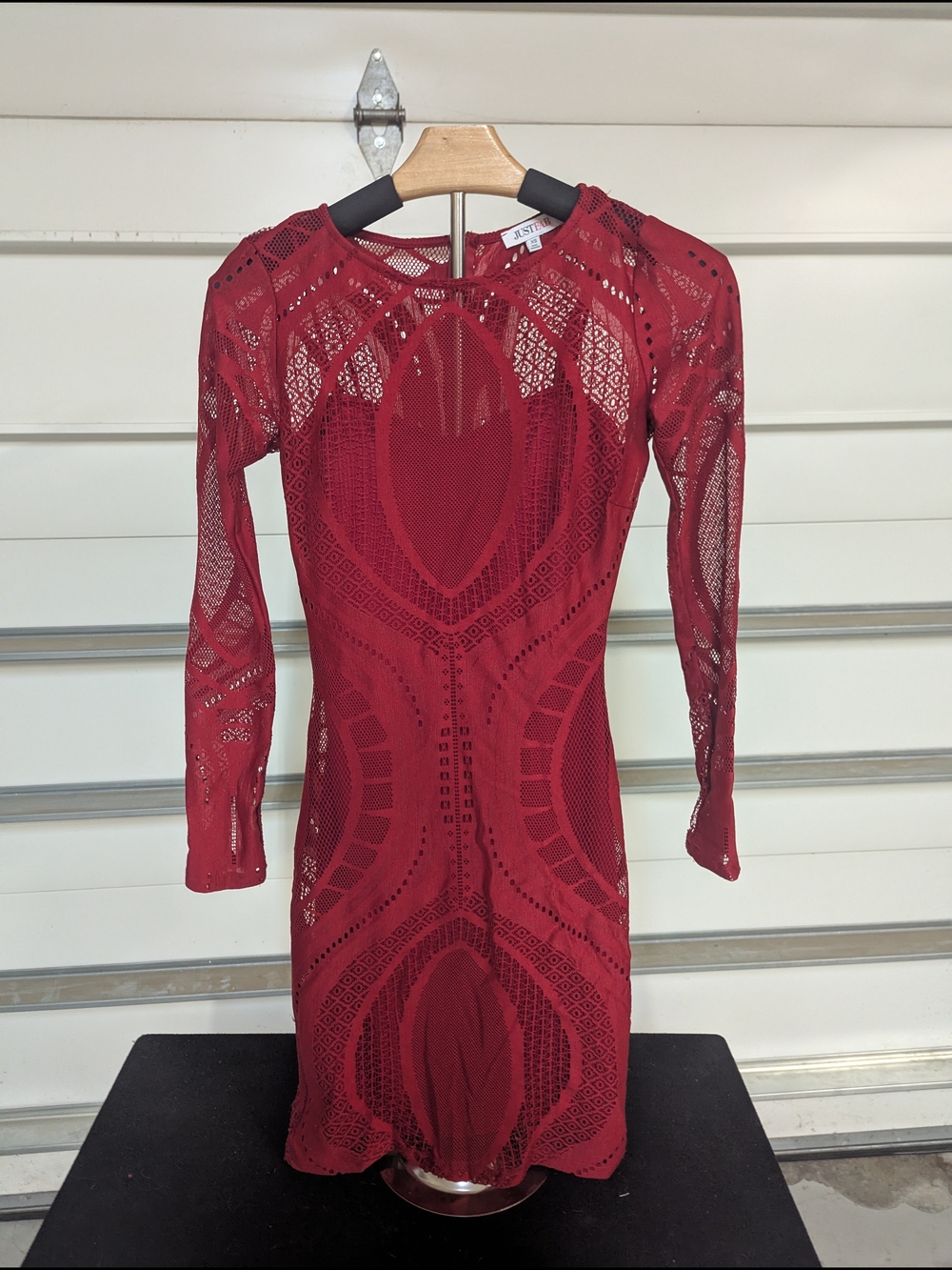 JustFab Red Long Sleeve Lace Bodycon Dress
